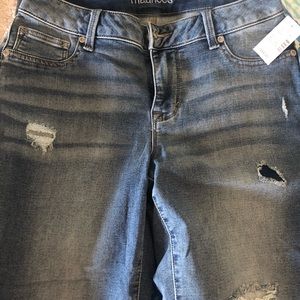 Maurices jeans